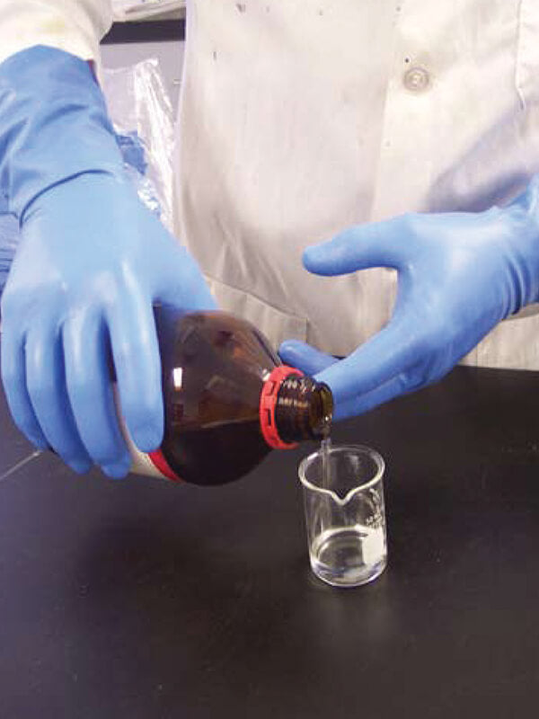 Showa 707D Nitrile Gloves - Sold by the Dozen